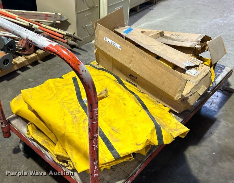 image for item LE9706 Approximately 5 Miller bags