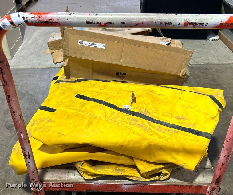 image for item LE9706 Approximately 5 Miller bags