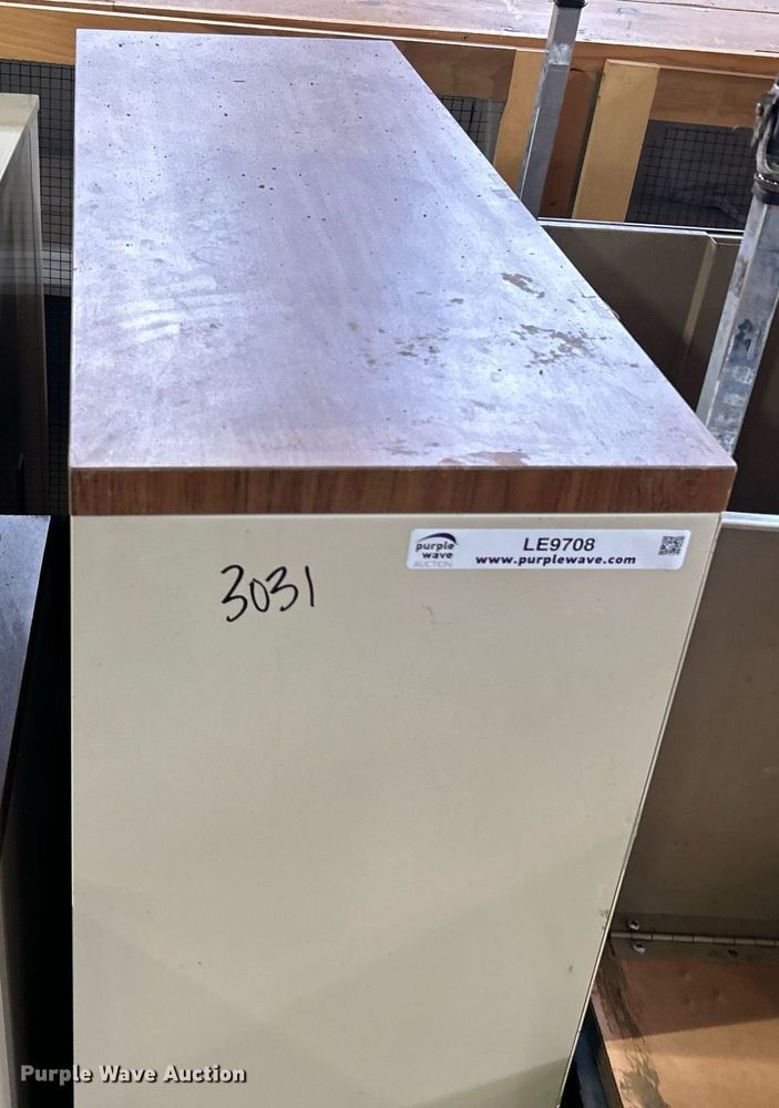 image for item LE9708 Office supplies