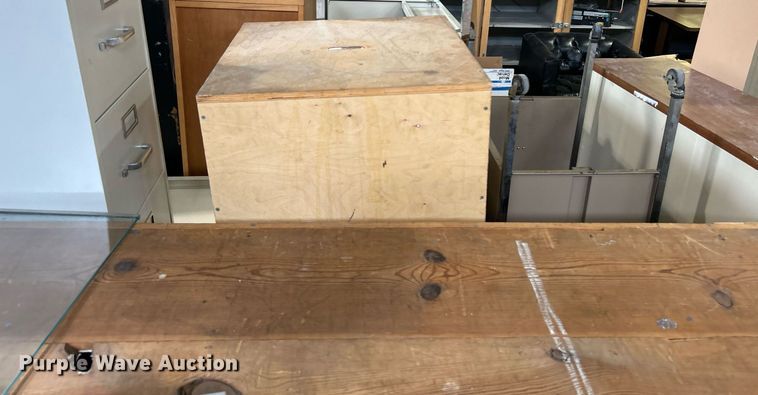 image for item LE9708 Office supplies