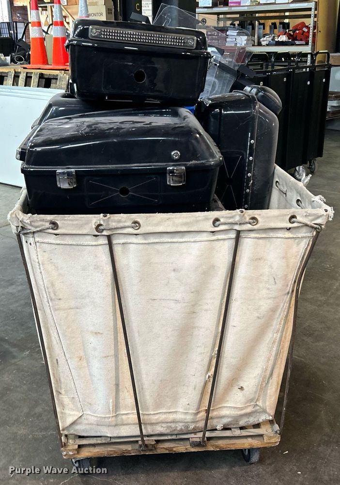 image for item LE9712 Approximately 11 Kawasaki motorcycle saddle bags