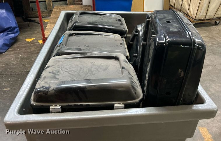 image for item LE9713 Approximately 11 Kawasaki motorcycle saddle bags