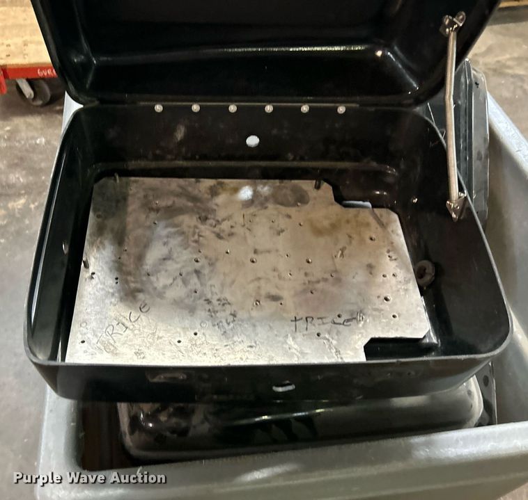 image for item LE9713 Approximately 11 Kawasaki motorcycle saddle bags