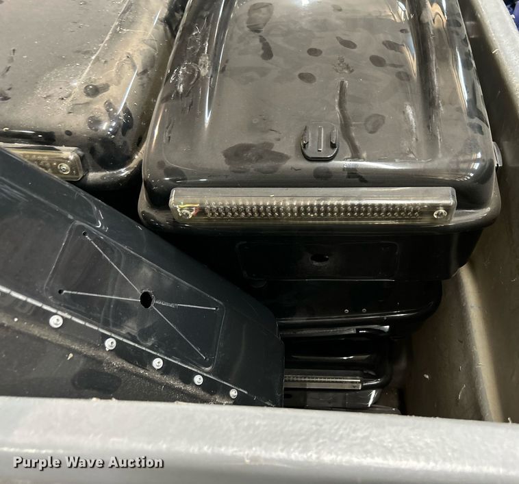 image for item LE9713 Approximately 11 Kawasaki motorcycle saddle bags