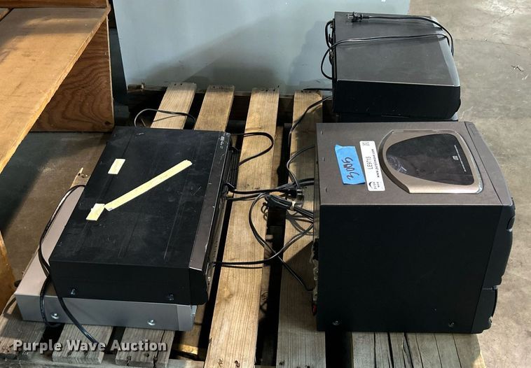 image for item LE9715 Electronics