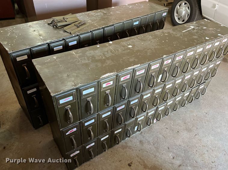 image for item LF9389 (2) file cabinets