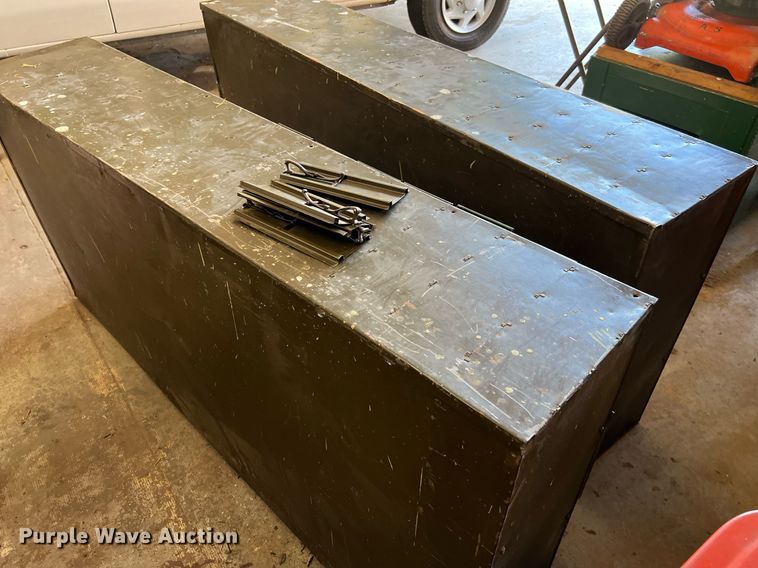 image for item LF9389 (2) file cabinets