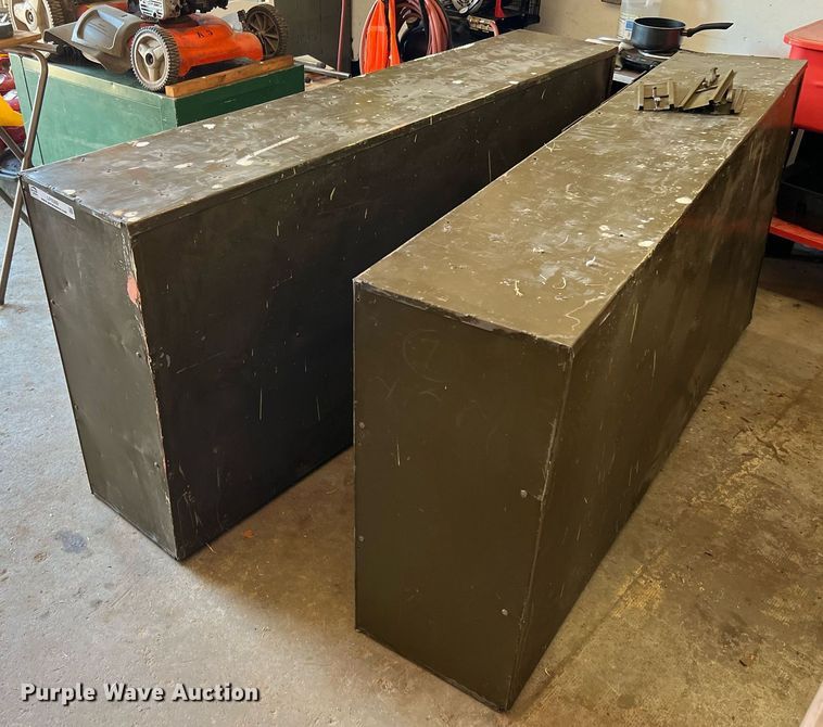 image for item LF9389 (2) file cabinets