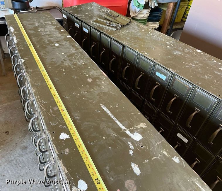 image for item LF9389 (2) file cabinets