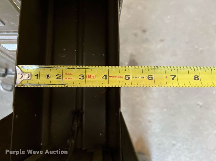 image for item LF9389 (2) file cabinets