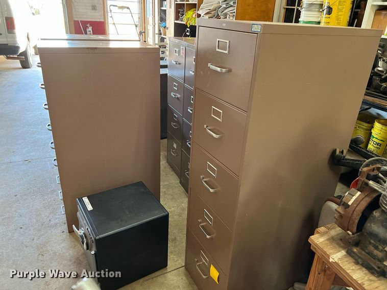 image for item LF9390 File cabinets