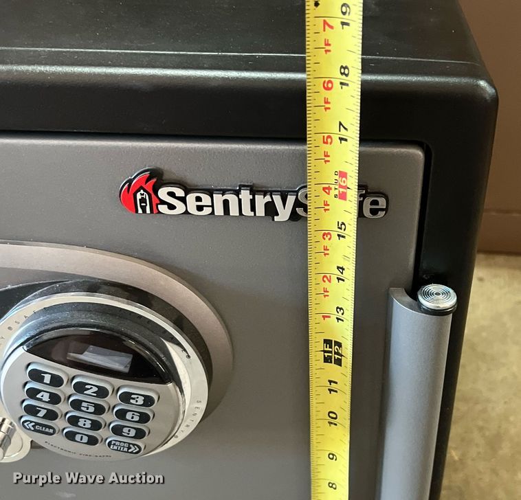 image for item LF9390 File cabinets