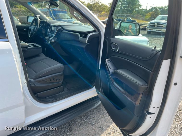 image for item LF9393 2019 Chevrolet Tahoe Police  SUV