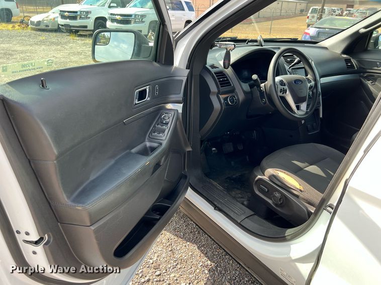 image for item LF9398 2015 Ford Explorer Police Interceptor  SUV