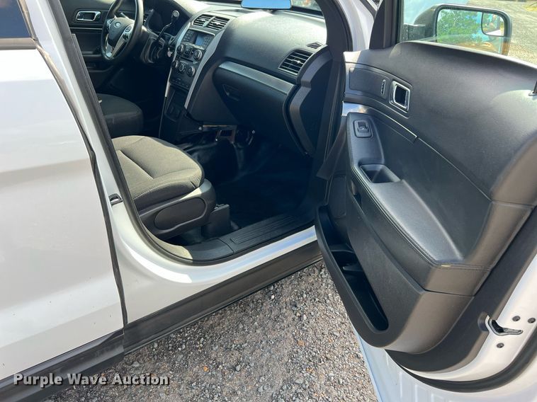 image for item LF9398 2015 Ford Explorer Police Interceptor  SUV