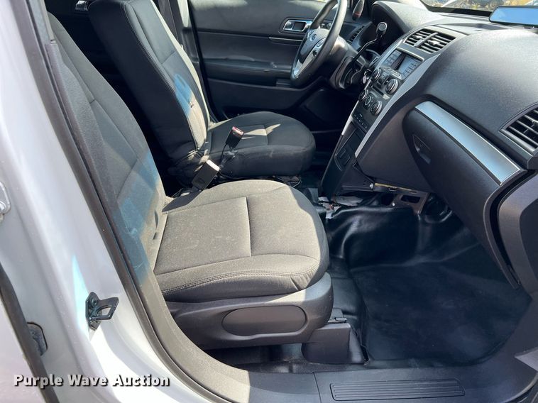 image for item LF9398 2015 Ford Explorer Police Interceptor  SUV