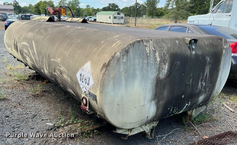 image for item LF9399 Aluminum fuel tank bed