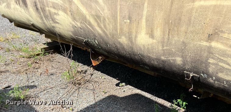 image for item LF9399 Aluminum fuel tank bed