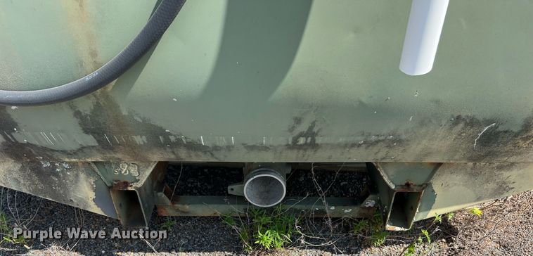 image for item LF9399 Aluminum fuel tank bed