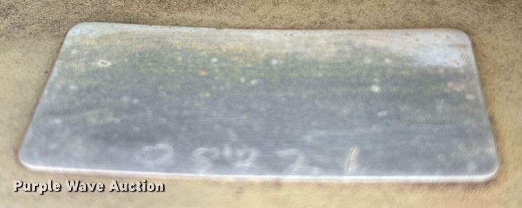 image for item LF9399 Aluminum fuel tank bed