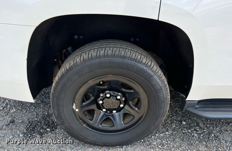 image for item LF9400 2019 Chevrolet Tahoe Police  SUV