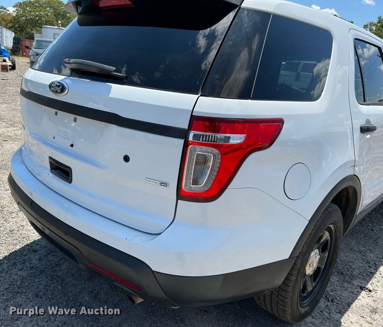 image for item LF9402 2015 Ford Explorer Police Interceptor  SUV