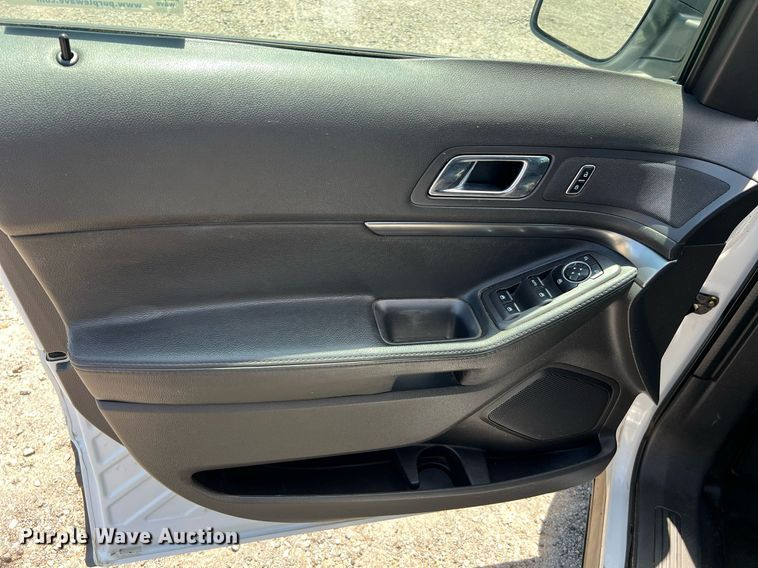 image for item LF9402 2015 Ford Explorer Police Interceptor  SUV