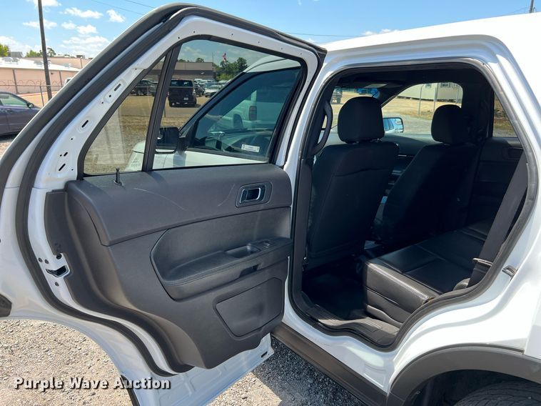 image for item LF9402 2015 Ford Explorer Police Interceptor  SUV