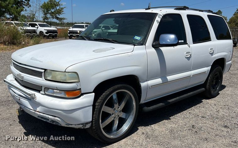 image for item LF9403 2004 Chevrolet Tahoe  SUV
