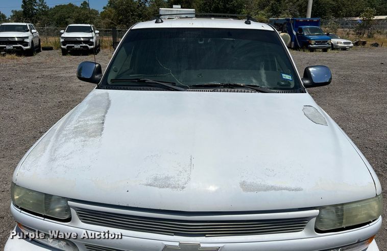 image for item LF9403 2004 Chevrolet Tahoe  SUV