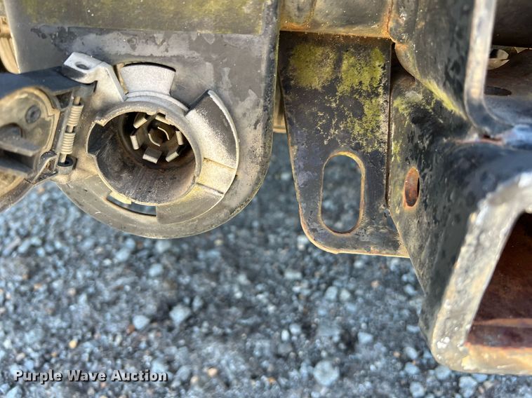 image for item LF9403 2004 Chevrolet Tahoe  SUV