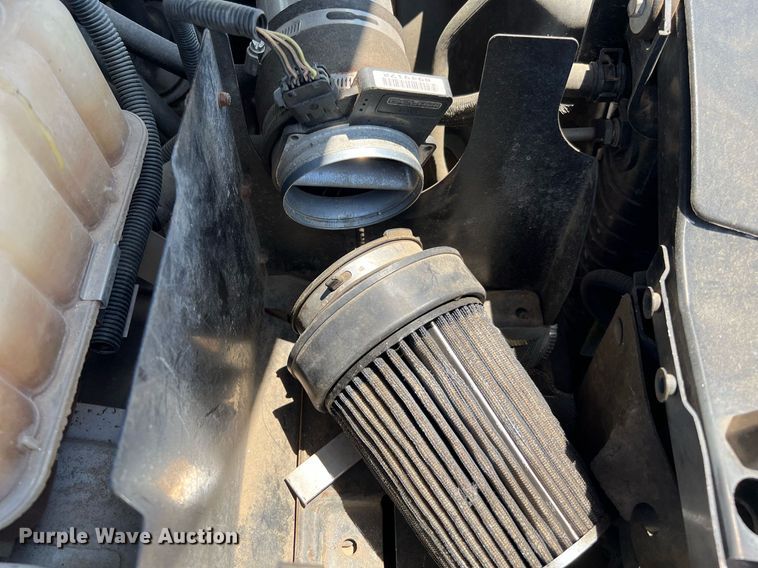 image for item LF9403 2004 Chevrolet Tahoe  SUV