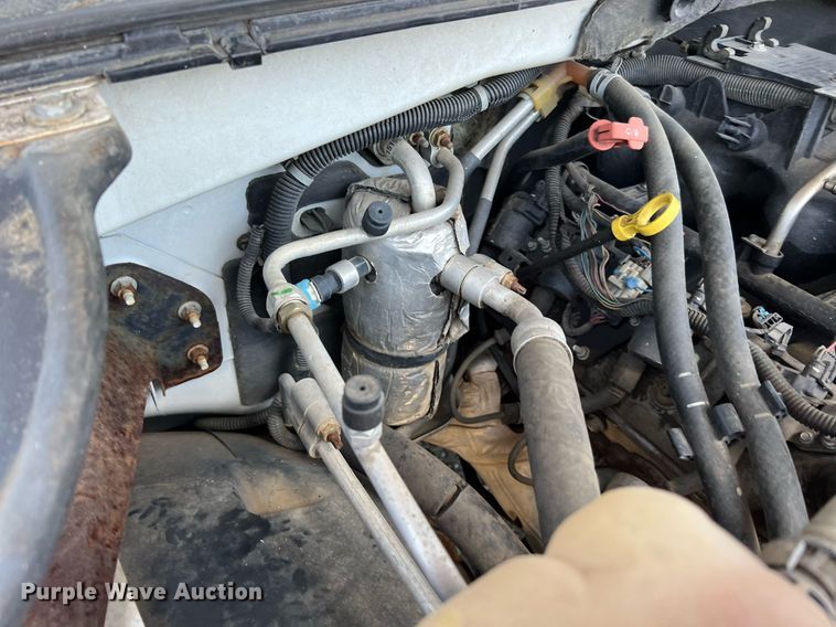 image for item LF9403 2004 Chevrolet Tahoe  SUV