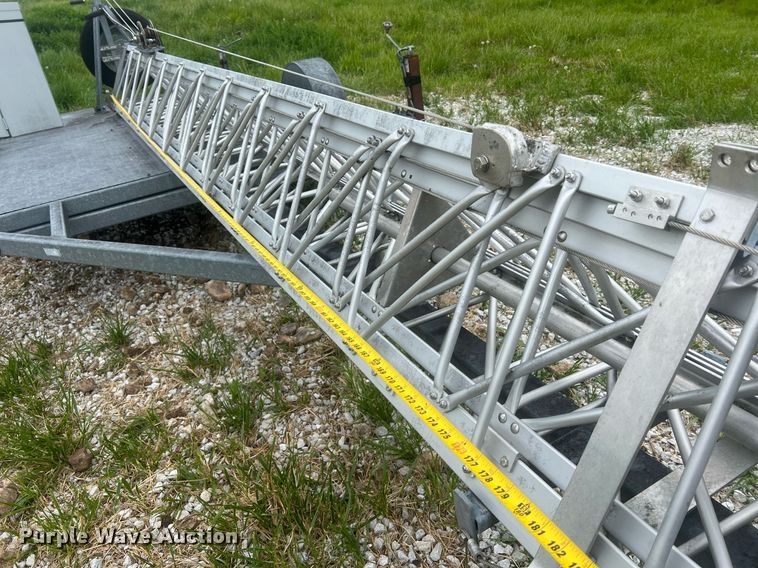 image for item LI9713 2006 Glen Martin Engineering  radio tower trailer