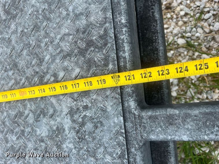 image for item LI9713 2006 Glen Martin Engineering  radio tower trailer