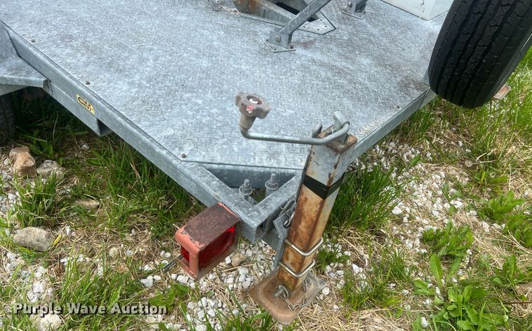 image for item LI9713 2006 Glen Martin Engineering  radio tower trailer