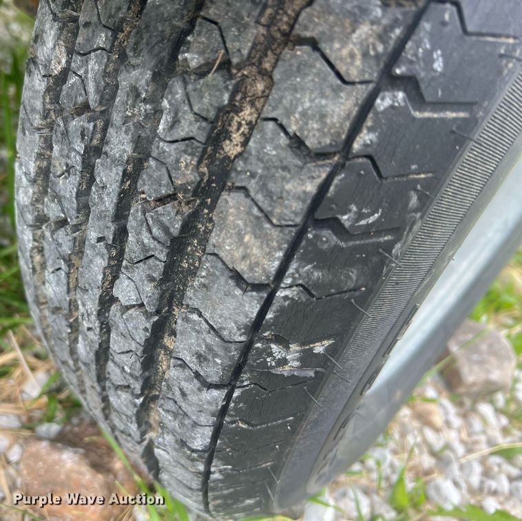 image for item LI9713 2006 Glen Martin Engineering  radio tower trailer