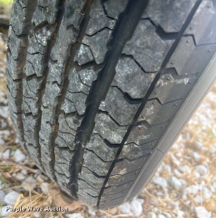 image for item LI9713 2006 Glen Martin Engineering  radio tower trailer