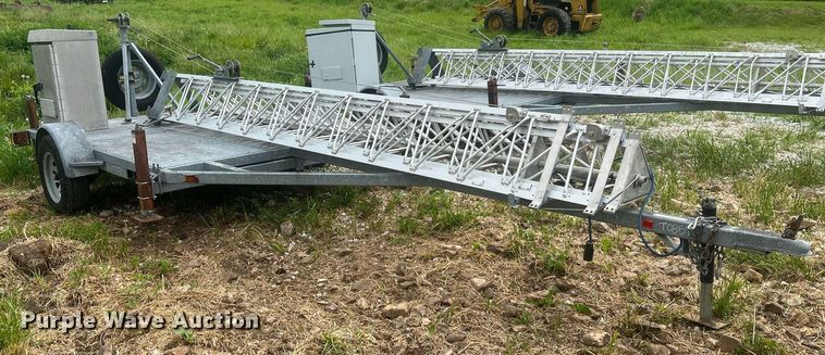image for item LI9714 2006 Glen Martin Engineering  radio tower trailer