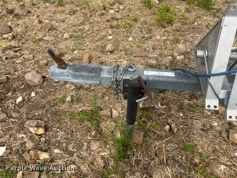 image for item LI9714 2006 Glen Martin Engineering  radio tower trailer