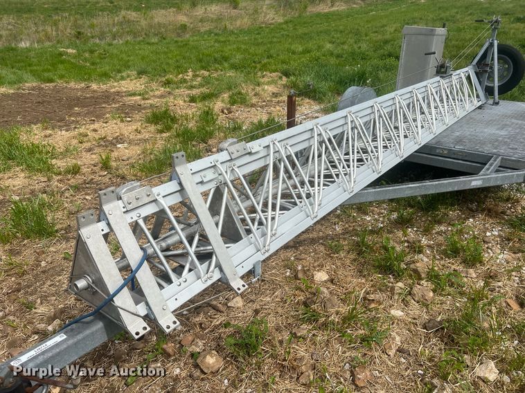 image for item LI9714 2006 Glen Martin Engineering  radio tower trailer