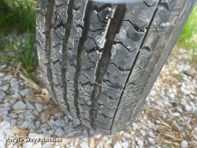 image for item LI9714 2006 Glen Martin Engineering  radio tower trailer