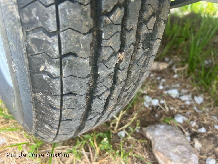 image for item LI9714 2006 Glen Martin Engineering  radio tower trailer