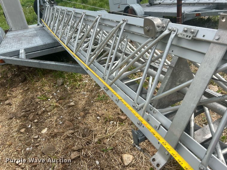 image for item LI9714 2006 Glen Martin Engineering  radio tower trailer