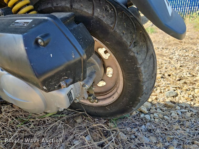 image for item LM9125 2008 BENZHOU MC-08-50B  motorcycle