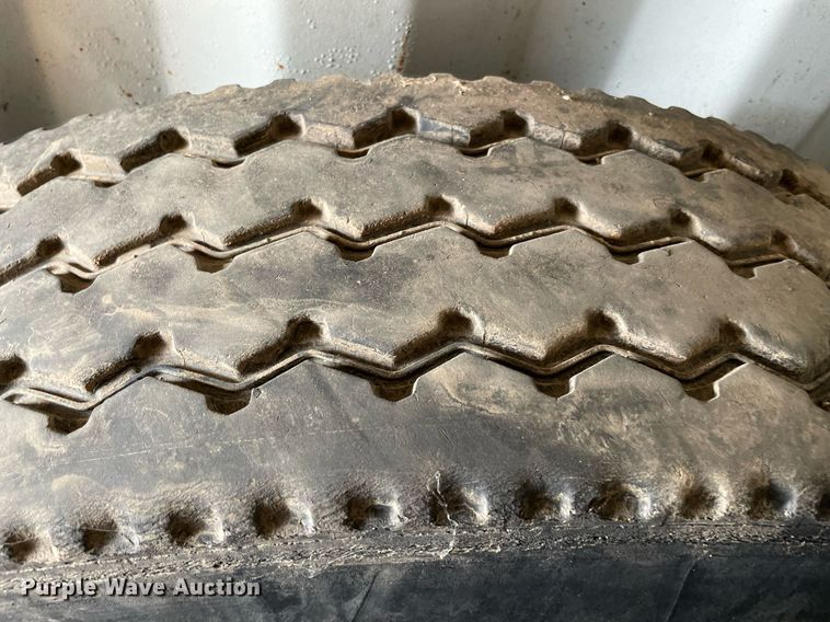 image for item LN9033 (10) tires