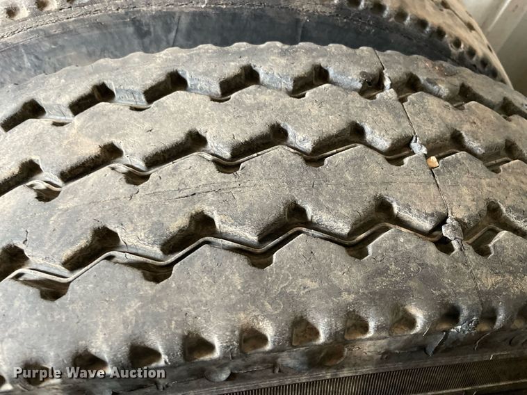 image for item LN9033 (10) tires