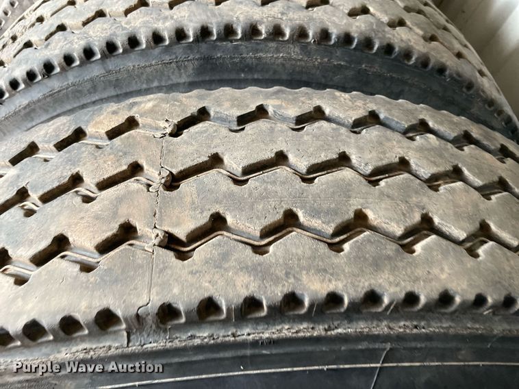 image for item LN9033 (10) tires