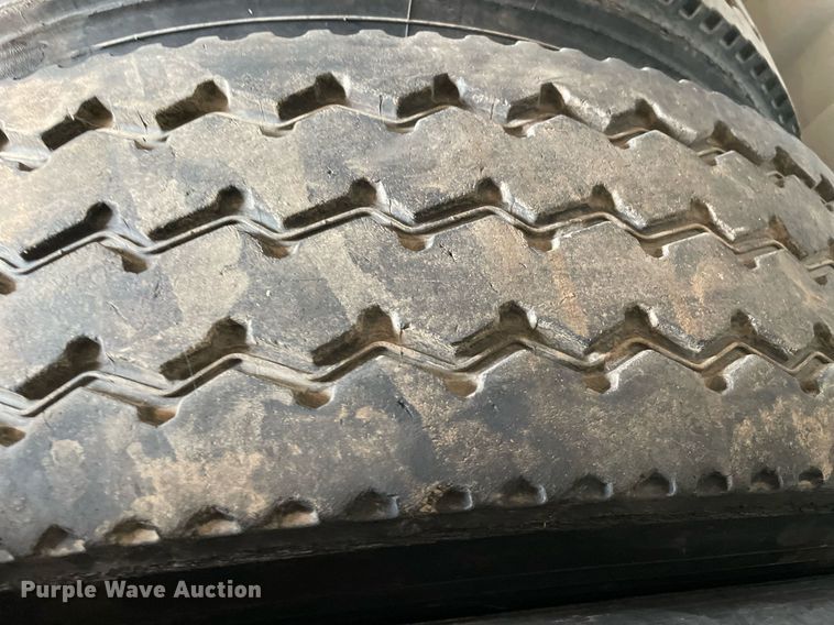 image for item LN9033 (10) tires