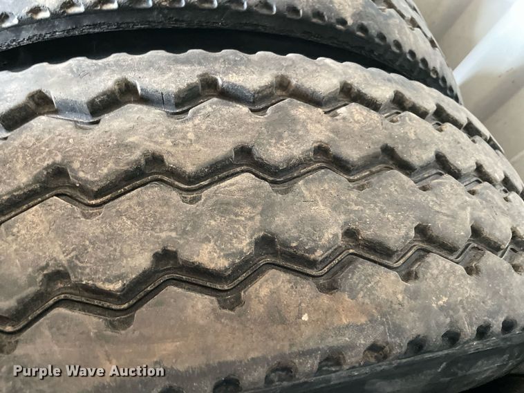 image for item LN9033 (10) tires